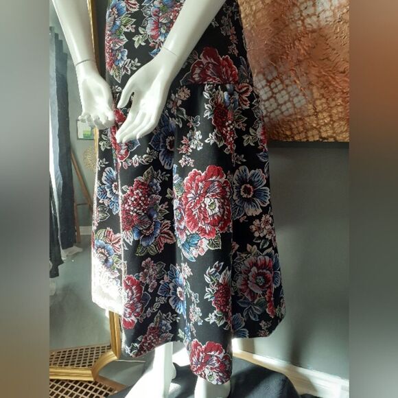 Zara Brocade Jacard Floral Full Midi Skirt - Picture 13 of 13